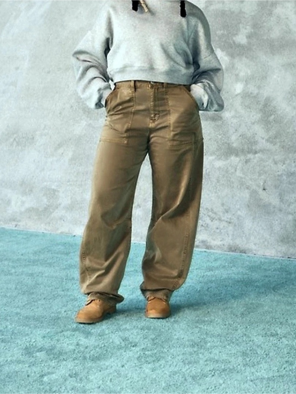 Gap Mid Rise Twill Barrel Pants Green